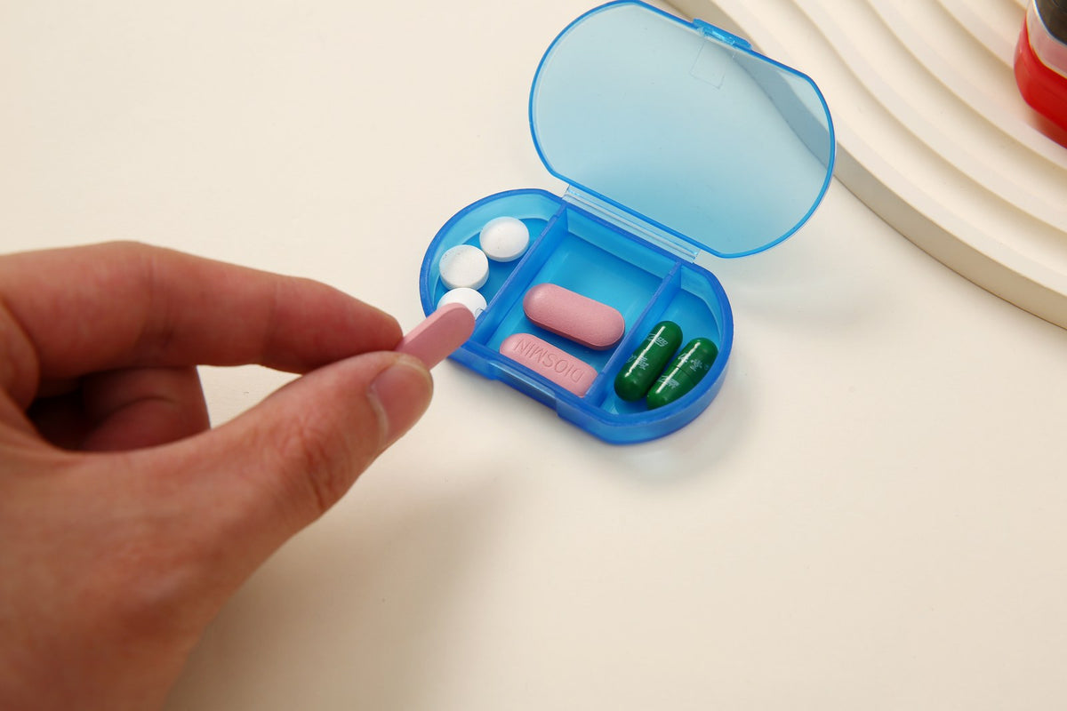 MicroDose 3 Mini Pill Box
