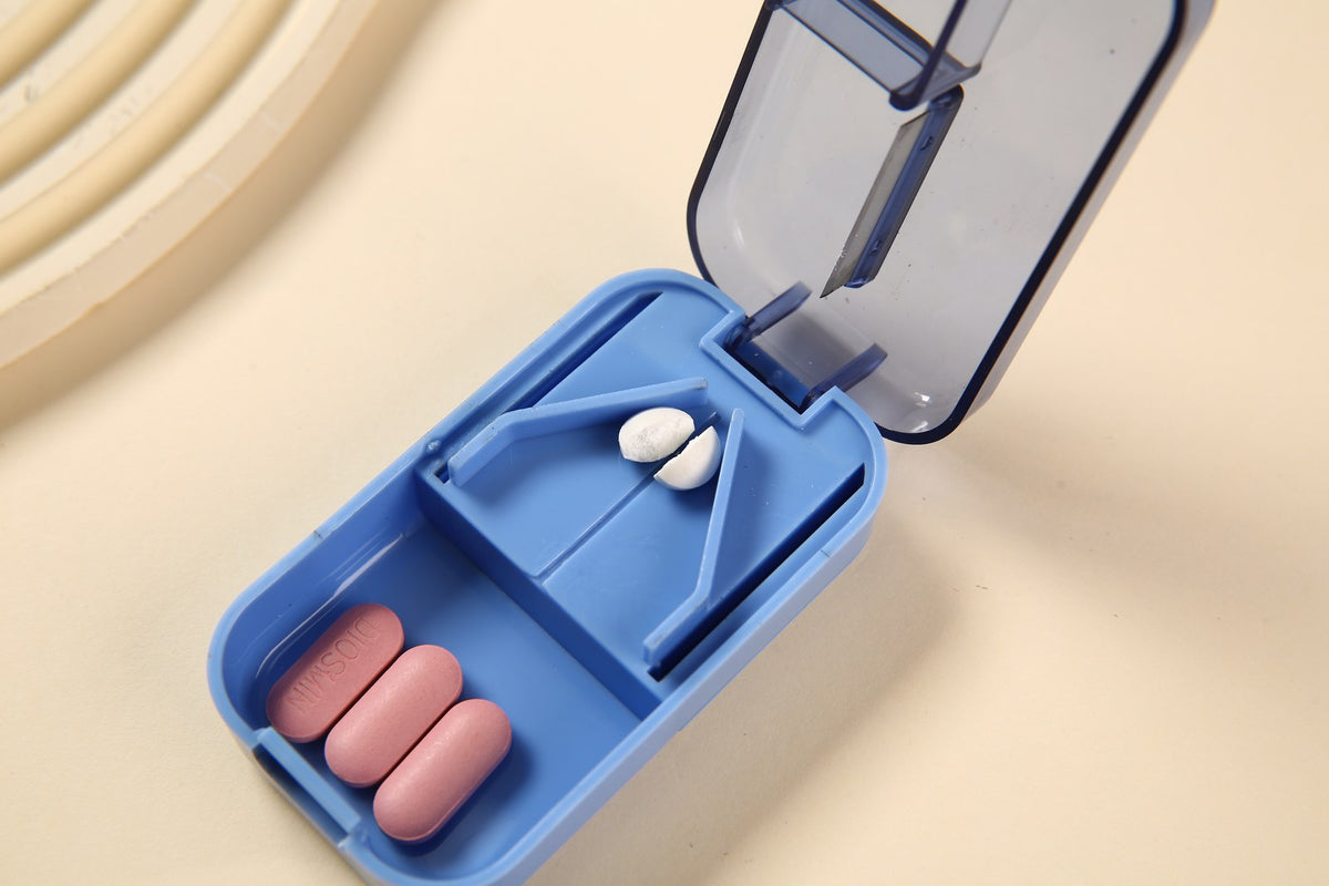 SoftRound Pill Cutter